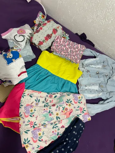 Lote roupa menina veste de 4 até 6 anos 
