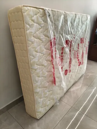 Colchão casal Orthocrin de espuma D33, Firme, Novo sem uso , Aceito cartão e Entrego!