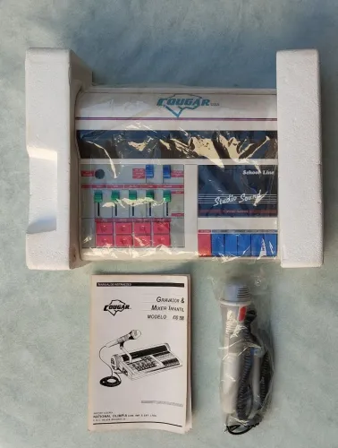 Gravador & Mixer Infantil Cougar modelo KID 198. 