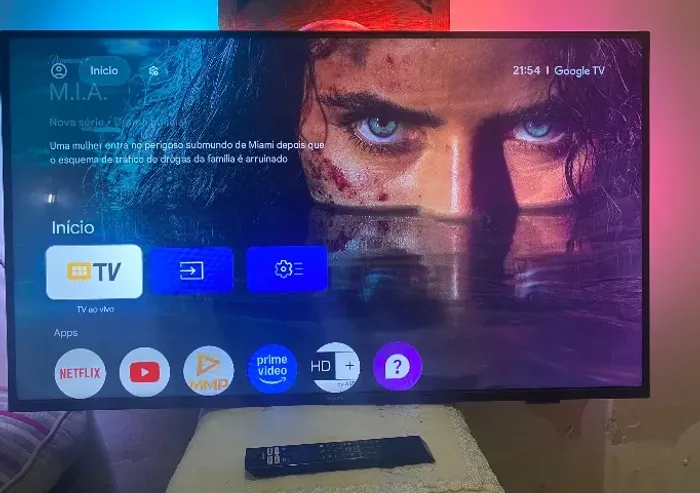 Vendo Tv Phillips Ambilight 4k, 43 polegadas