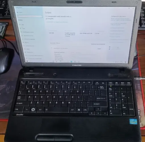 Notebook Toshiba intel i3, 8GB, 240GB