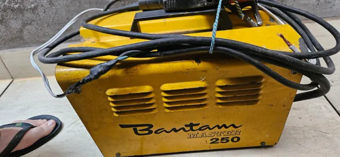 Maquina de solda bantan 250