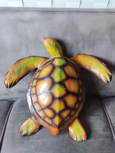 Tartaruga em fibra de resina
