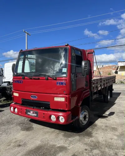 Ford 816 2013 carroceria de 6.20