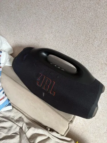 Vendo jbl 4 com nota fiscal 