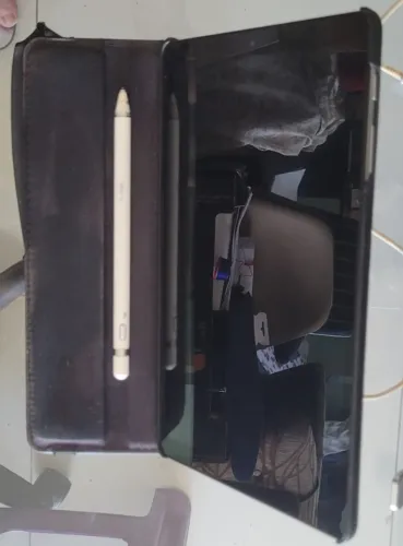 Vendo Tablet Samsung- SM T515, em estado de novo!
