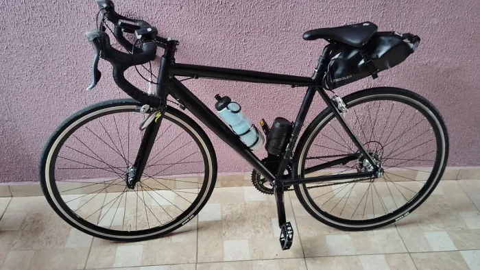 Caloi Sprint 10 speed bike ( Shimano claris )