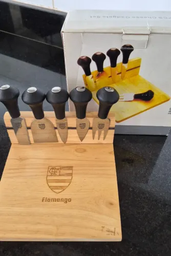 Tábua de queijos personalizada do flamengo