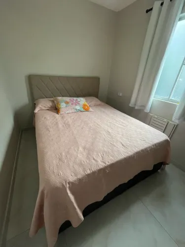 Cama box baú queen