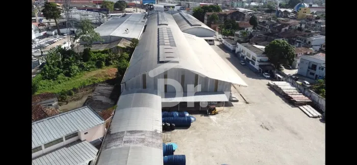 Galpão Comercial de 2.500m² na BR-316 em Ananindeua-PA, Bairro Guanabara - Piso Bloquetado