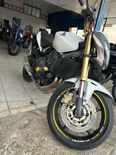Honda CB-600F Hornet