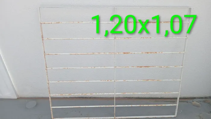 Grade de janela $100