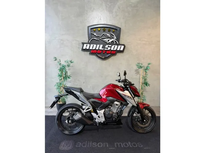 Honda Cb 300f twister cbs 2026