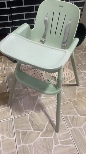 Cadeira de alimentação 