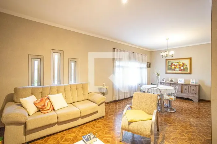 Casa à Venda - Bela Vista, 4 Quartos, 270 m2