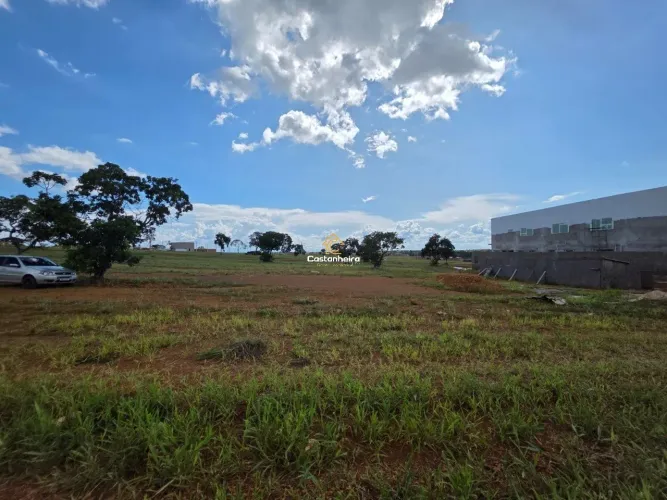 Lote Comercial 700 m² - Plano Diretor Sul