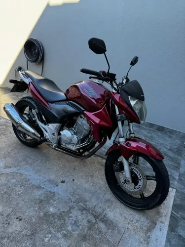 CB 300 2013/13 impecável vale a pena conferir! 