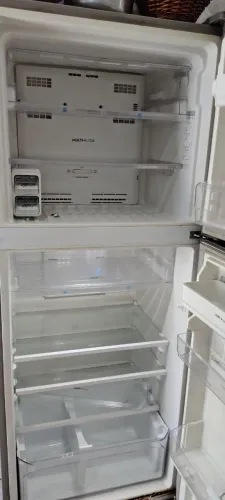Geladeira com defeito
