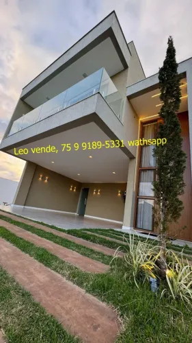 Leo vende, bairro Sim, 4\4 sendo duas suítes, closet, piscina, goumert