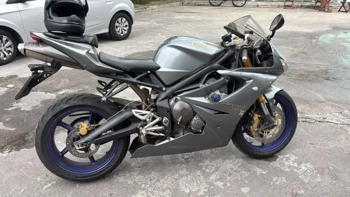 Triumph Daytona 675i 2007