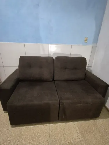 Sofá retrátil