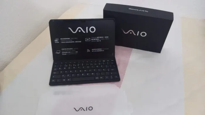 VAIO 10,4" 2 em 1 - 8GB RAM + 128GB - Com Teclado e Caixa