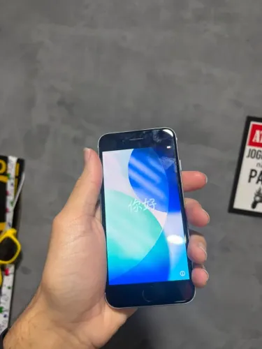 iPhone SE (2a geração) A2256 Branco 64GB