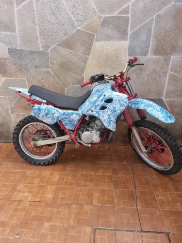 Yamaha Dt200R Trilha