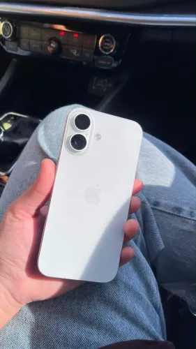 Vendo Iphone 16 - 128gb NOVO 