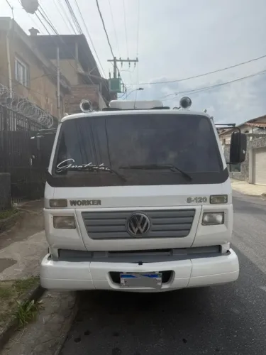 VOLKSWAGEN ANO 2001 ,8.120 TURBINADO HIDRÁULICO, FREIO A AR, MANETE.