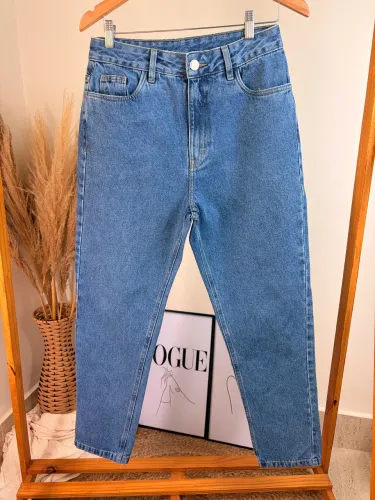 Calça jeans Mom azul ESMERAL 40