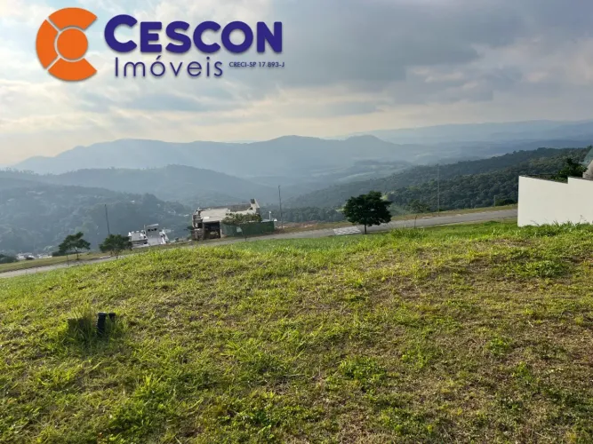 Terreno de 562,78m² em condomínio de luxo na Aldeia da Serra, Santana de Parnaíba-SP ? Óti