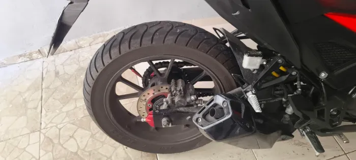Cb Twister 300f