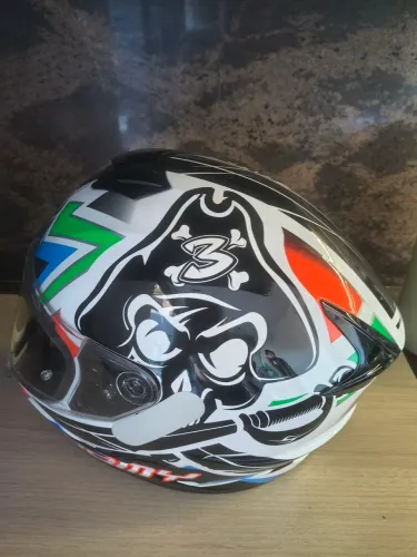 Vendo capacete Suomy muito novo 61/62