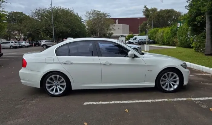 BMW 325I A 2012