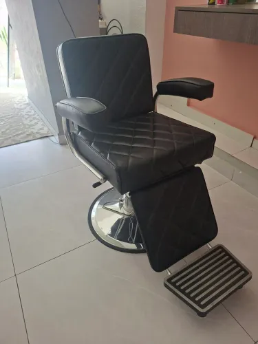 Cadeira hidraulica reclinavel ideal para barbearia