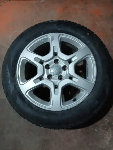 Pneu novo jeep compass