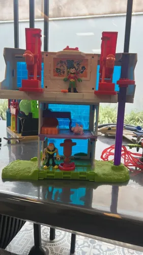 Torre imaginext Jovens Titãs