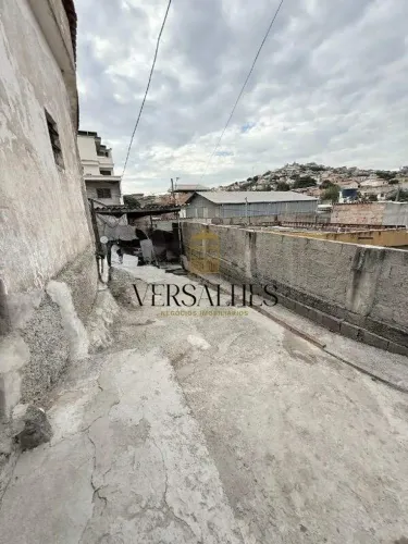 Casa à Venda com 02 quartos, 01 banheiro, sem vaga de garagem, 120,00 m² - Bairro São Gera