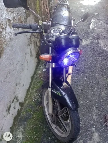 Suzuki GSR 150 leia o anúncio!!!!! Aceito cartão ?