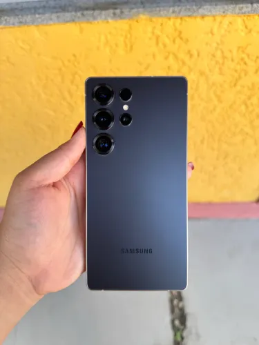 Samsung S25 Ultra