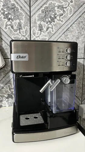 Cafeteira Oster Prima Latte