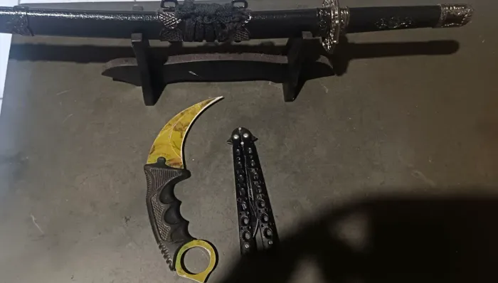 Katana decorativa