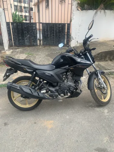 Aluguel/ alugo com intenção de venda.