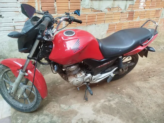 Start 160 2019 , moto boa e IPVA pago motivo da venda "viagem"