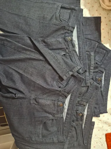 3 calças Masculinas Premium por R$130