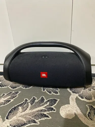 JBL Boombox