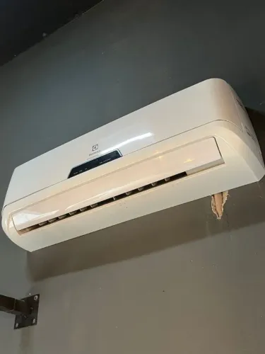 Ar split 12000Btus Electrolux 