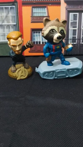 Kit de Miniaturas Marvel - Capitão América e Rocket Raccoon | Colecionáveis
