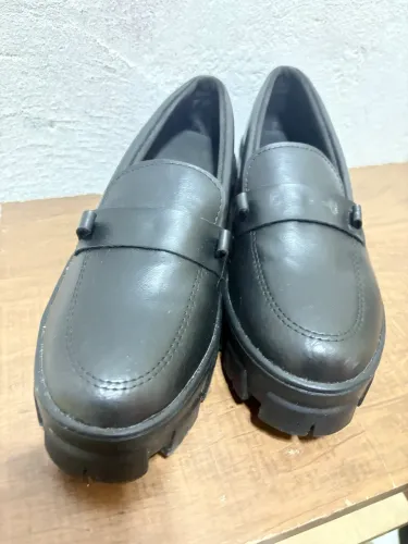 Vende-se mocassim unissex